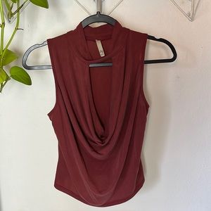 CY cutout cowl neck cranberry tank top size small